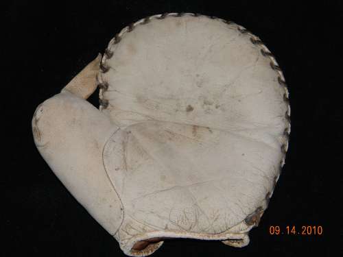 A.J. Reach Two Tone Basemitt Front